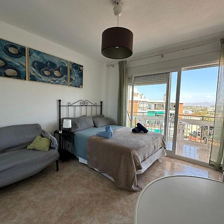 Studio Pollux Apartment ตอร์เรโมลิโนส ภายนอก รูปภาพ